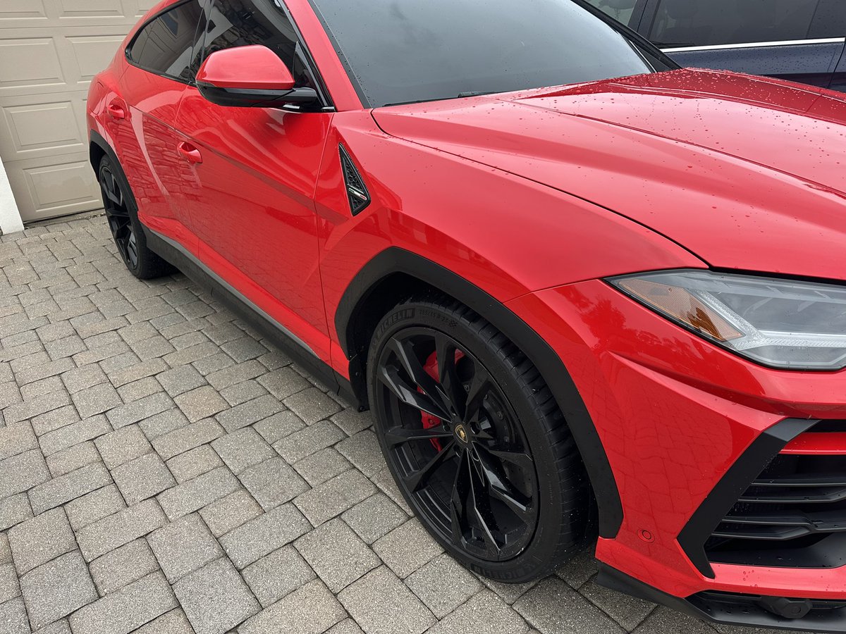 So, about a year ago I won a Lamborghini rental from <a href="/KingdomNIL/">The Kingdom NIL</a> in a silent auction. I honestly forgot about it. But thank you <a href="/simon_pflum/">Simon Pflum</a> for making  sure I received it, and thank you Jason Masri for providing the vehicle!! Lots of fun!! BTW, now is the time to Join Kingdom