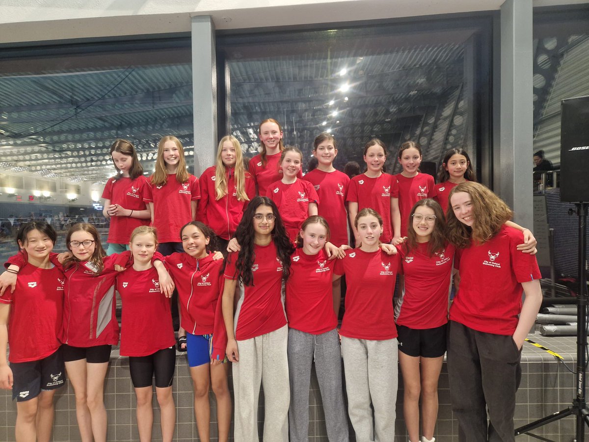 COSCSWIM's tweet image. The girls 10-14 years relays (Session 4)went off with a boom💥The electric atmosphere and incredible team spirit pervaded our home pool💪Many thanks to the officials  and volunteer team who without your valued support this event would not happen!! #arena
