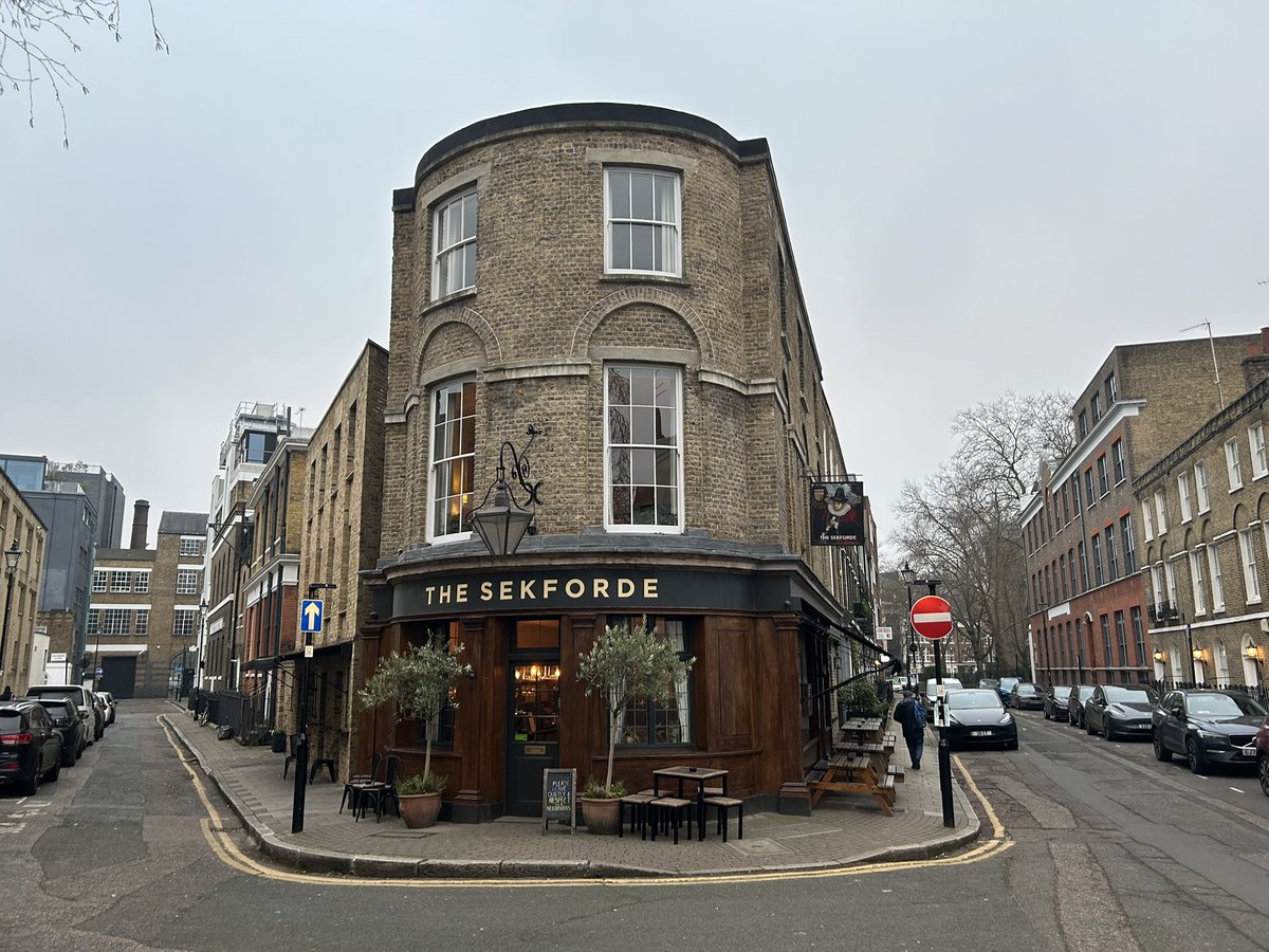 Saving London Pubs tweet media