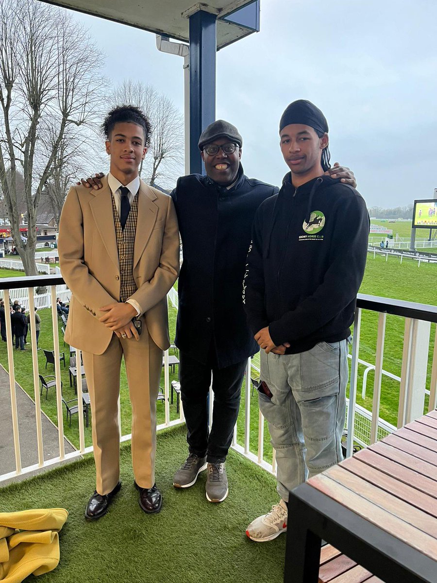 Great day <a href="/WindsorRaces/">Windsor Racecourse</a> today as guests of <a href="/arenaracingco/">ARC</a>. CEO Martin Cruddace met up with them and our Chair designate, #JulianWhite