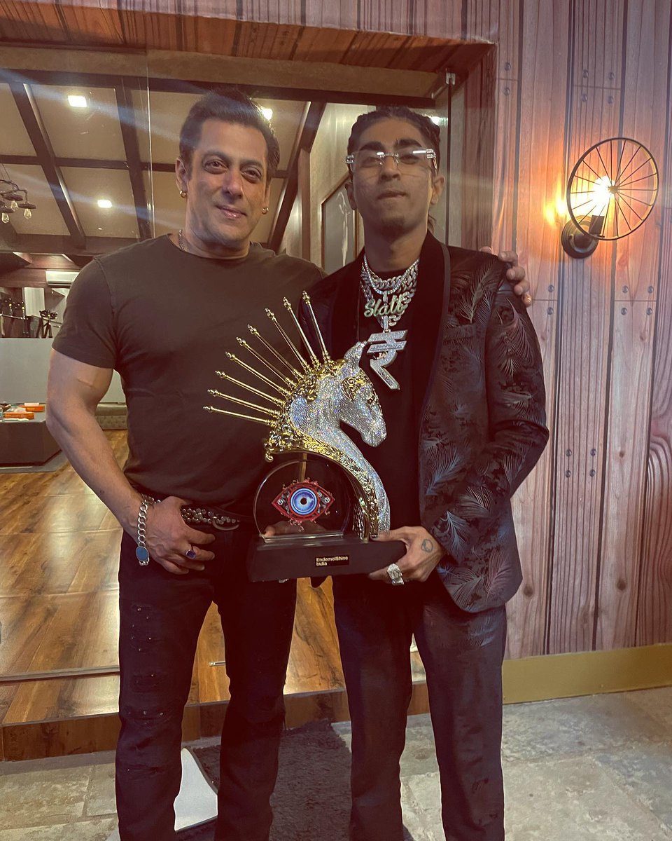 Congratualtion <a href="/MCStanOfficial/">MC STAN</a> for winning bigboss 18 🥳🥳🥳💯💥

Mehfeel OTW 

#MCStan