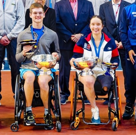 Good evening supporters in #France! The 2025 Cruyff Foundation Wheelchair Tennis Junior Masters is taking place at Parc des expositions de Tarbes January 23rd-26th. Come support these athletes! 
📷athletes: 2024 winners, Ivar van Rjit &amp; Ksenia Chasteau
📷credit: Richard van Loon