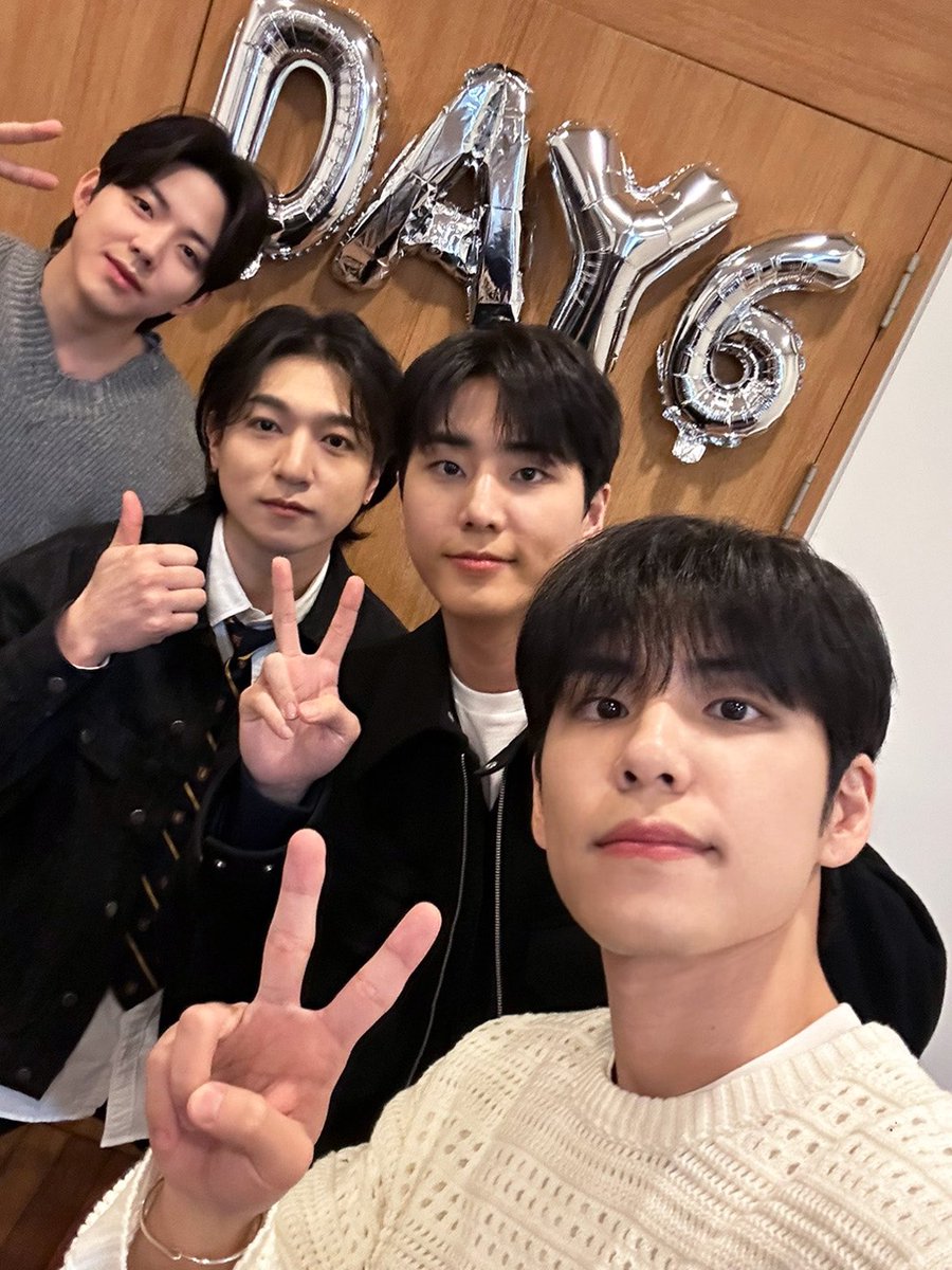 민 tweet media
