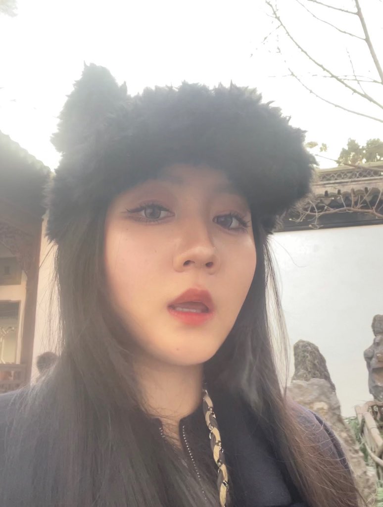 Ruiiii_06's tweet photo. 谢谢你玩我 不然都没人跟我玩 https://t.co/JG37ALBGkh