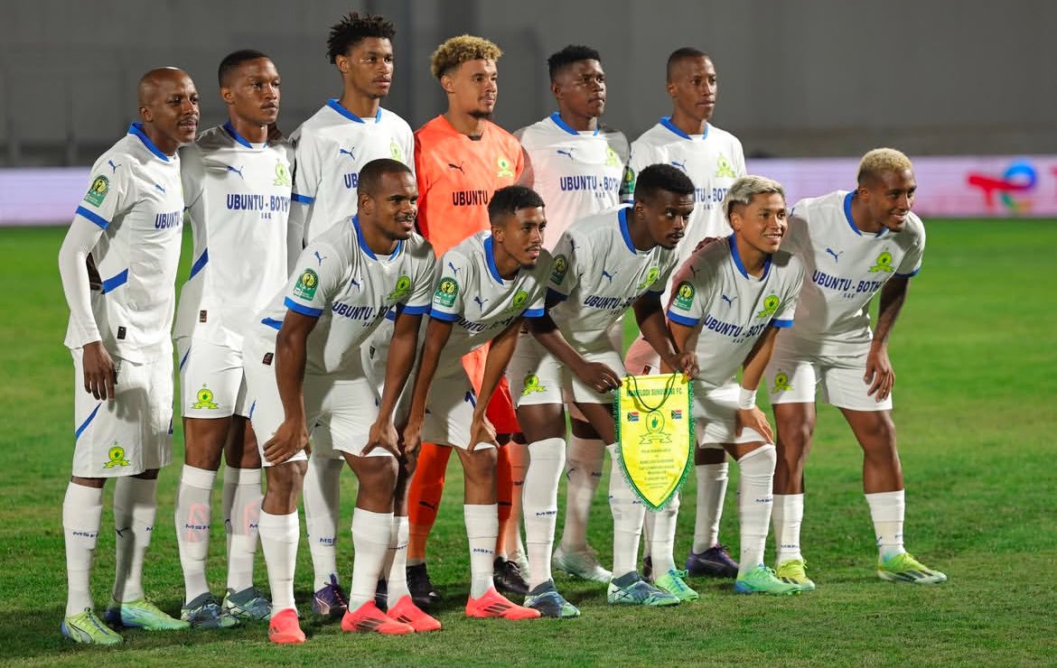 👆🏾7 In A Row

Mamelodi Sundowns have qualified for the #CAFCL quarterfinals for the 7th time in a row.

🟡2019
🟡2020
🟡2021
🟡2022
🟡2023
🟡2024
🟡2025.