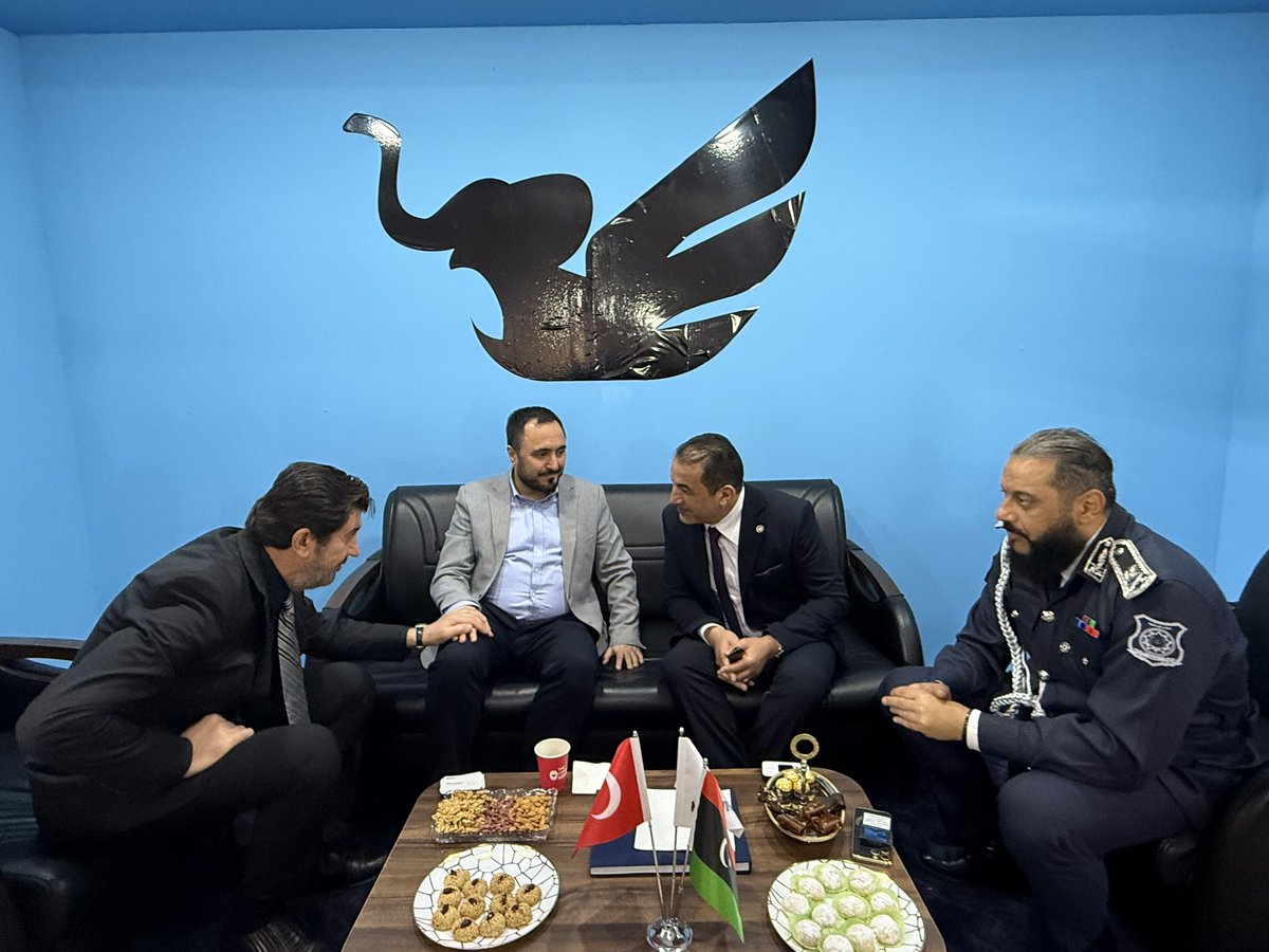 MurtazaKaranfil's tweet photo. Uluslararası Trafik Güvenliği ve Güvenlik Ekipmanları Fuarı’nda Bingazi İçişleri Bakanı Issam Abu Zriba, Güvenlik Müdürü Tümgeneral Salah Huwaidi ve Bingazi Başkonsolosumuz Serkan  Karamanlıoğlu’nu standımızda ağırladık. Nazik ziyaretlerinden dolayı kendilerine teşekkür ederiz. https://t.co/s05lijgRKQ
