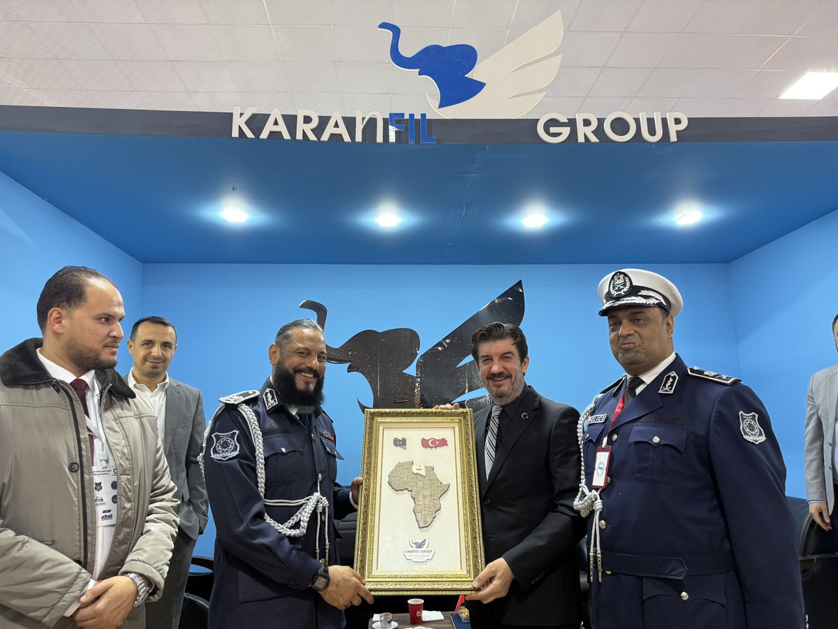 MurtazaKaranfil's tweet photo. Uluslararası Trafik Güvenliği ve Güvenlik Ekipmanları Fuarı’nda Bingazi İçişleri Bakanı Issam Abu Zriba, Güvenlik Müdürü Tümgeneral Salah Huwaidi ve Bingazi Başkonsolosumuz Serkan  Karamanlıoğlu’nu standımızda ağırladık. Nazik ziyaretlerinden dolayı kendilerine teşekkür ederiz. https://t.co/s05lijgRKQ
