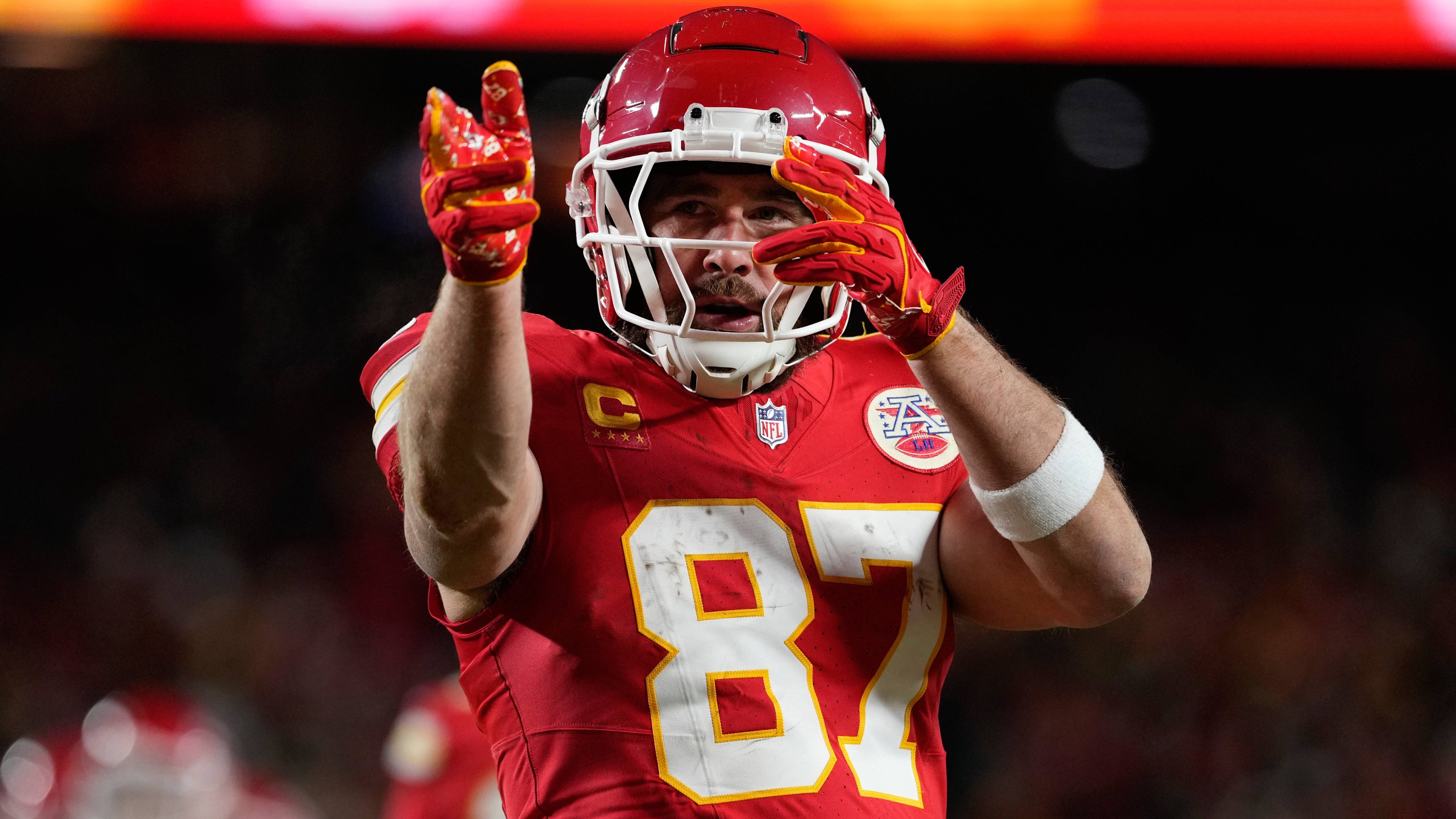 Around The NFL on X: "Chiefs TE Travis Kelce posts record ninth 100-yard  receiving playoff game in win over Texans, breaks tie with Hall of Famer  Jerry Rice https://t.co/O709SKC5XU https://t.co/lI3j6qLSu4" / X