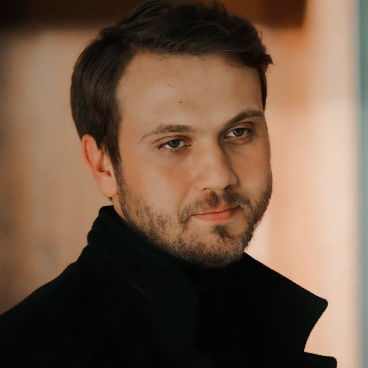 4winterhere's tweet image. - nereye?
- ne önemi var?nasıl olsa geri döneceğimi bilmiyor musun?

#EfYam