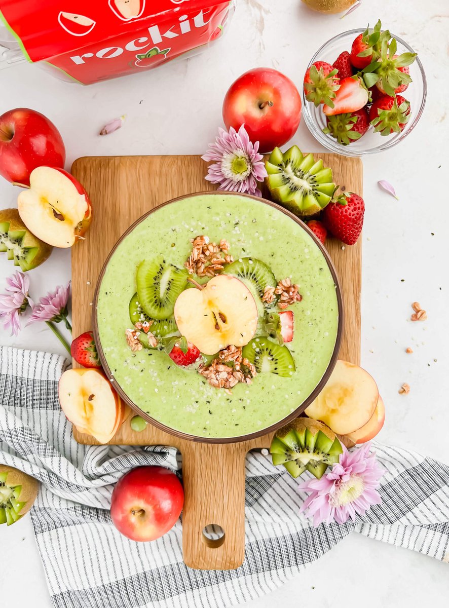 Looking for an on the go breakfast that will leave you feeling fueled up? Try our Rockit™ Apple Kiwi Smoothie Recipe 🍎

us.rockitapple.com/2023/05/10/roc…

#RockitApple #HealthyBreakfast