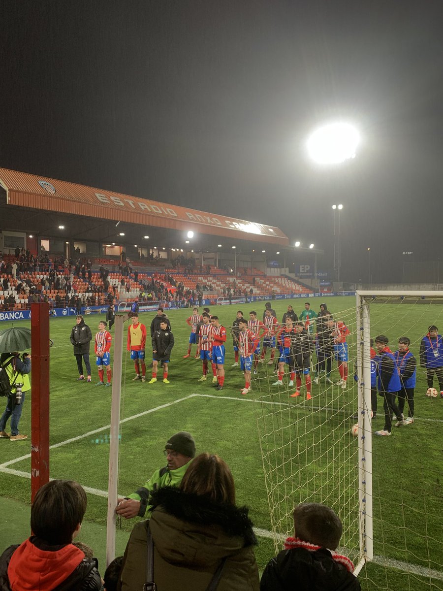 ao final, como todas as temporadas, quedaremos os que levamos toda a vida, ser do lugo non e para todos
sempre orgullosa, forza lugo