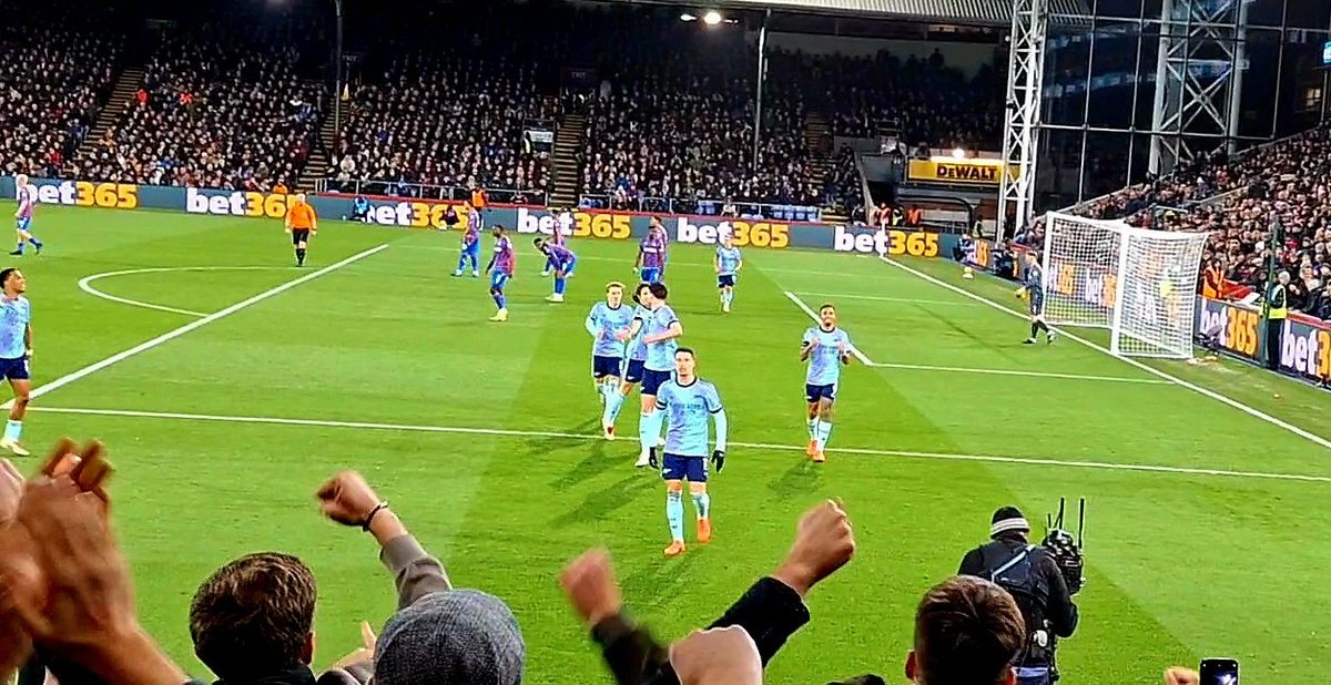 savemesomesalad's tweet image. A long way to go..
#COYG #ShutEmUp 

youtu.be/kcuK_Pv8ouY?si…