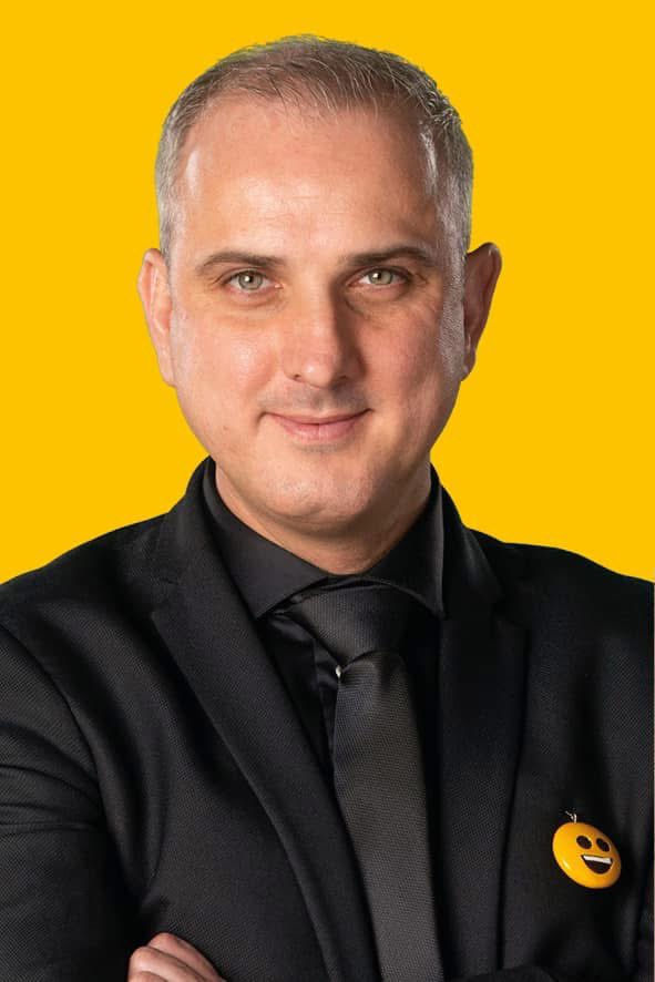 Nous souhaitons un très bel anniversaire à Loic Barbaras 🥳 🎂