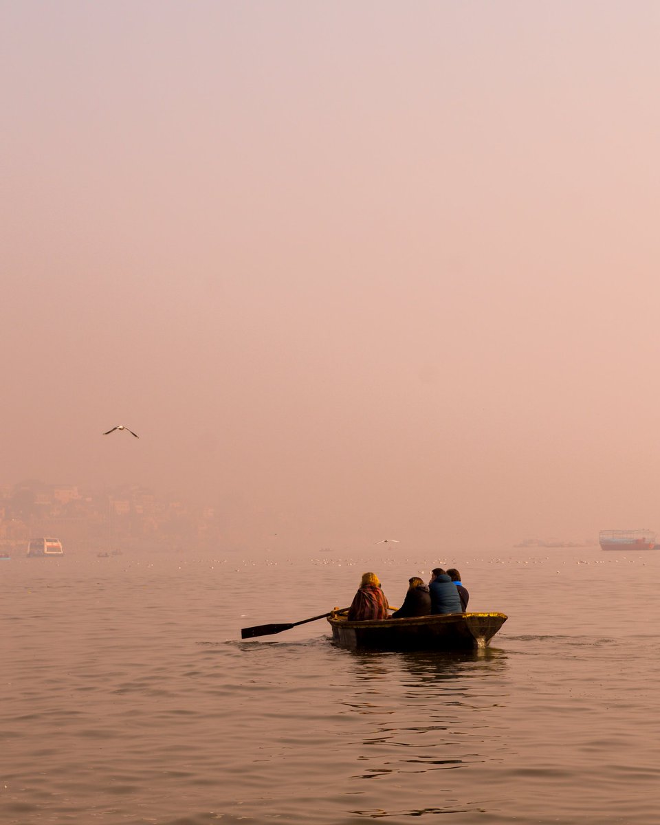 kaleiidosxope's tweet photo. from banaras https://t.co/Eaouq4nznv