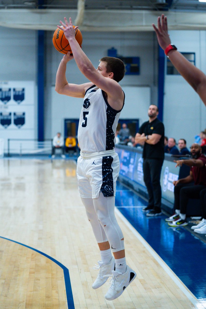 🧹🧹🧹 #bedifferent #bearculture