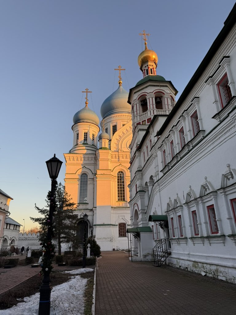 ulia_rb's tweet image. Место силы 🙏