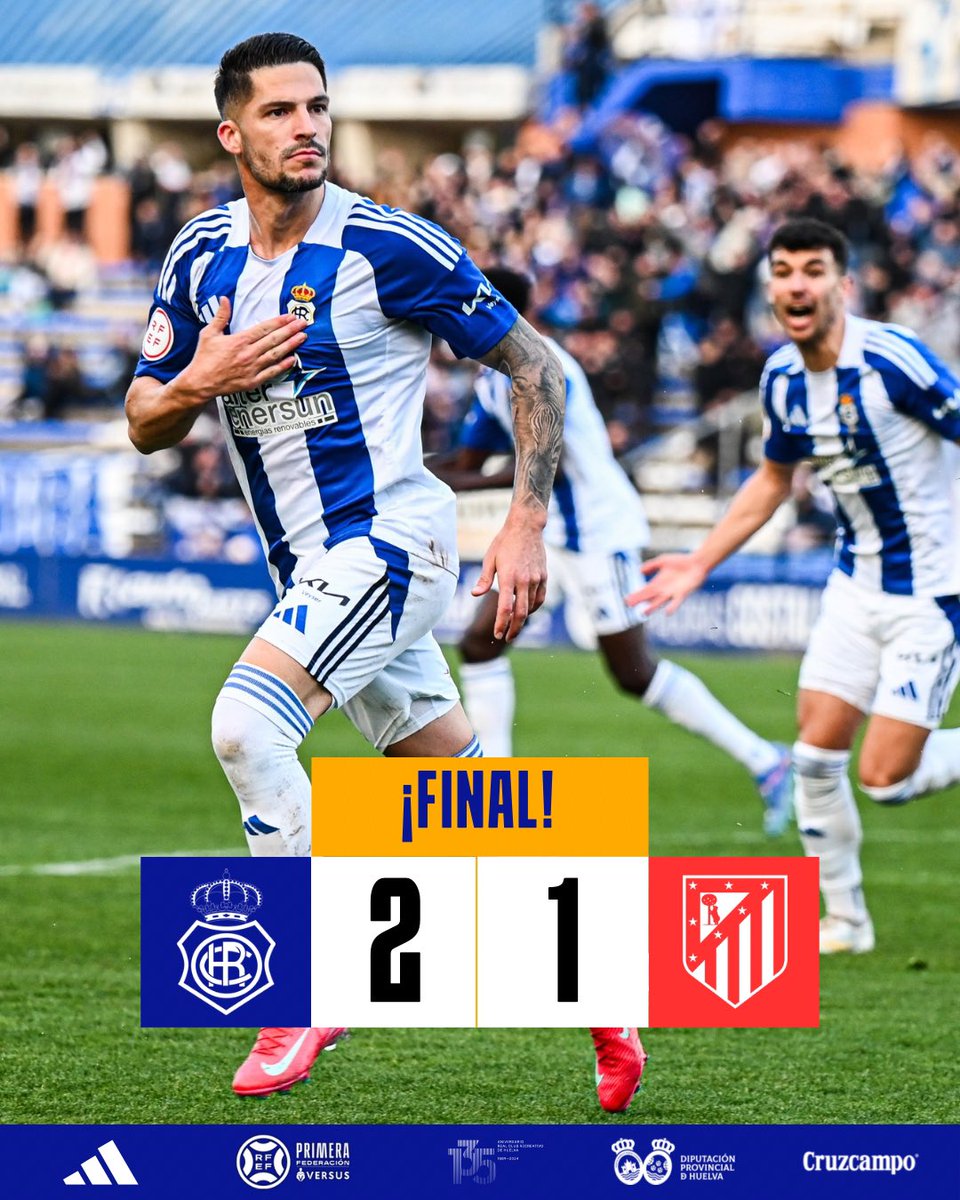 recreoficial's tweet photo. ⏱90+12’. Final del partido en el Nuevo Colombino.

💙🤍 #RecreAtleticoB 2-1 🔴⚪️ https://t.co/zDyrsGpf3m