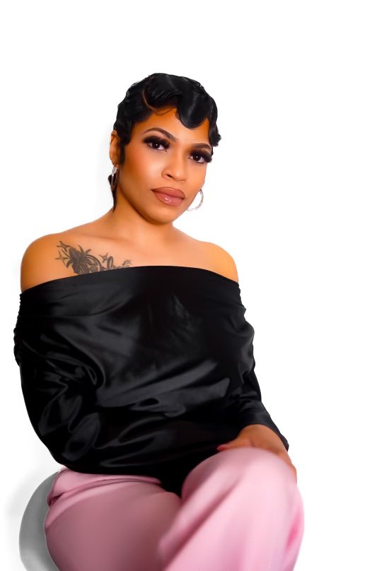 MinksMonthly's tweet image. New Headshots 💕

Shot by Dime Lynn of Devine Films
Hair by Stephanie 
Makeup by Me 

#blackesthetician #esthetician #columbus #columbusohio #columbusmua #columbusmakeup #columbusmakeupartist #columbusgirls #columbusbeauty #photoshoot #fineshi #fineshii