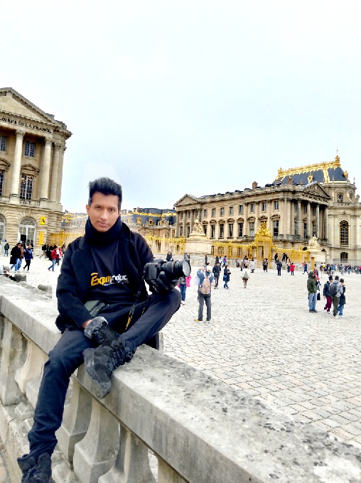 LeoFloxus's tweet photo. Recordando nuestro paso por Versalles - Paris https://t.co/ZepqA96Vq8