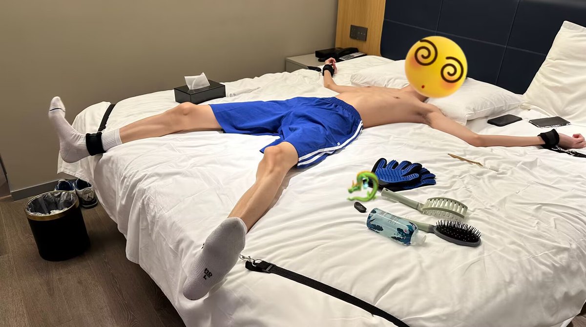 大家好像挺喜欢这个弟弟的，那我再更新一波（顺带一句，大家想看视频吗👀） #农牛 #tk #tker #捆绑 #捆绑榨精 #挠痒痒  #s