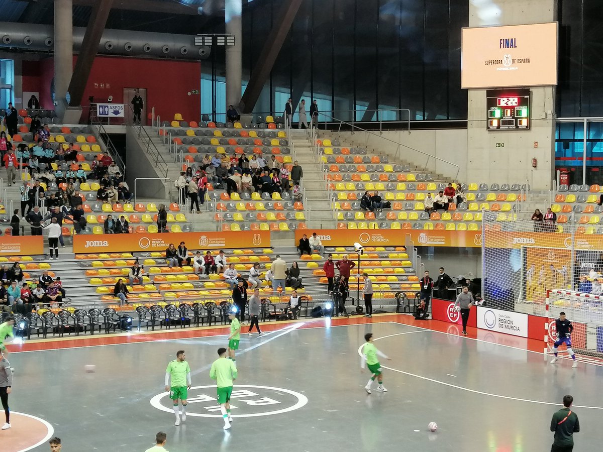 pixonFantasy's tweet photo. 🏆 FINAL SUPERCOPA ESPAÑA
@FutSalRFEF
❤️🤍❤️ @JimbeeCartagena
💚🤍💚 @RealBetis
#JimbeeBetis #SupercopaFutsal https://t.co/VmADwzpwnC