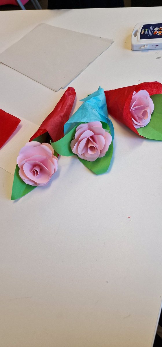 lisa (@lisacousinsnhs) on Twitter photo Some of the fantastic art work the ladies have designed over the weekend.<a href="/PennineCareNHS/">Pennine Care NHS FT</a>
<a href="/annHallamNhs/">Ann ๐</a>
@ArcStockport <a href="/DannyTheLove/">Danny Love</a>
@EmilyKerrRMN
@ArcStockport <a href="/KateMeskell/">Kate Meskell</a>
<a href="/sophiecoxonx/">Sophie Coxon</a>
<a href="/Janetmelianhs/">Janet Melia</a> Some of the fantastic art work the ladies have designed over the weekend.<a href="/PennineCareNHS/">Pennine Care NHS FT</a>
<a href="/annHallamNhs/">Ann ๐</a>
@ArcStockport <a href="/DannyTheLove/">Danny Love</a>
@EmilyKerrRMN
@ArcStockport <a href="/KateMeskell/">Kate Meskell</a>
<a href="/sophiecoxonx/">Sophie Coxon</a>
<a href="/Janetmelianhs/">Janet Melia</a>