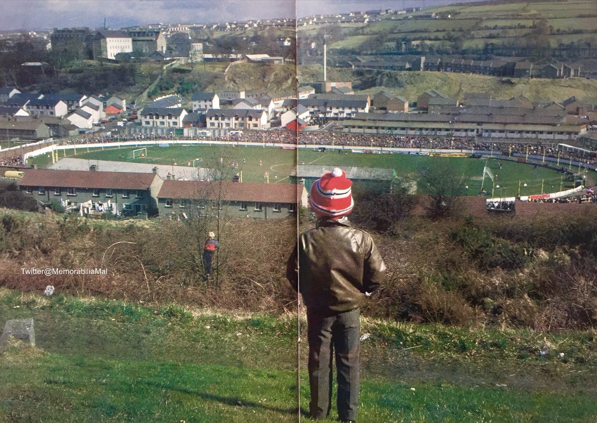 MemorabiliaMal's tweet photo. The Brandywell - Derry City FC 
Circa 1986 (Photo : Jeremy Nicholl)
#RAWA28 #DerryCityFC #Derry https://t.co/6F2SIlM1vT