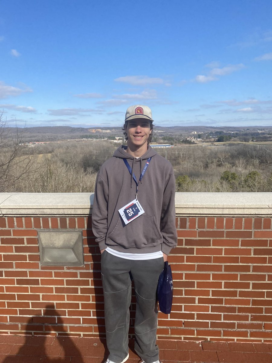 Had a great time in Arkansas yesterday visiting Lyon college. Thank you to <a href="/LyonHBC/">Chris Douglas 🏈</a> <a href="/CoachKensey/">Brice Kensey</a> and the rest of the staff for the great hospitality!