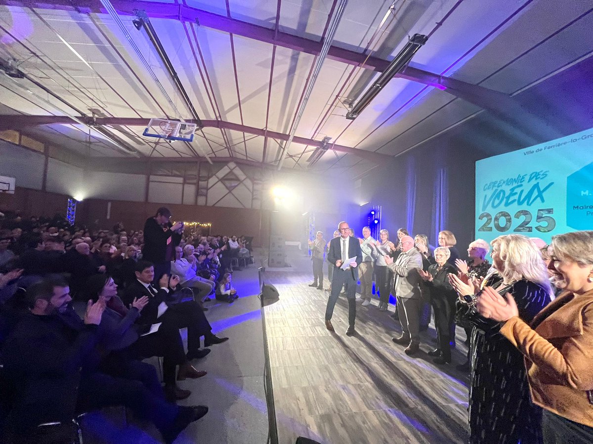 A_Linkenheld's tweet image. #voeux
#avesnois 
À #Ferrière-la-Grande, on a la frite 🍟 ! Les tables rondes et prestations artistiques ont montré la très belle dynamique associative et sportive !
Félicitations au maire @Benoit_Courtin et son équipe pour cette animation et leur action !

@PatrickKanner