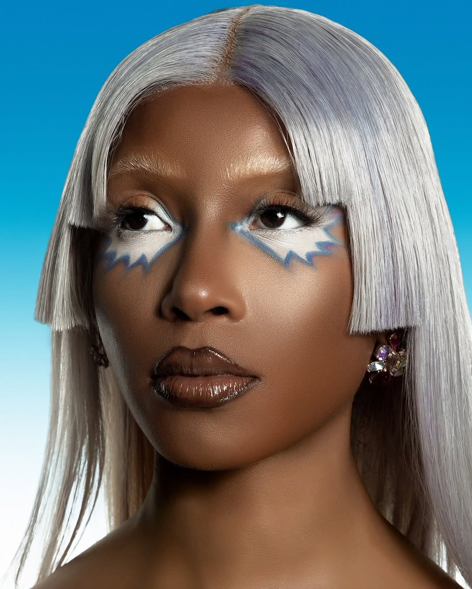 _imaneli's tweet image. Iman by Chino Angles

Photographer + Editor @chinoangles 
Model @imaaneli 
MUA @damndante.mua 
Hair @romario_the_hairstylist 
Studio @sanmanstudios 
Lighting @godoxlighting 
Color + Editing @lightroom