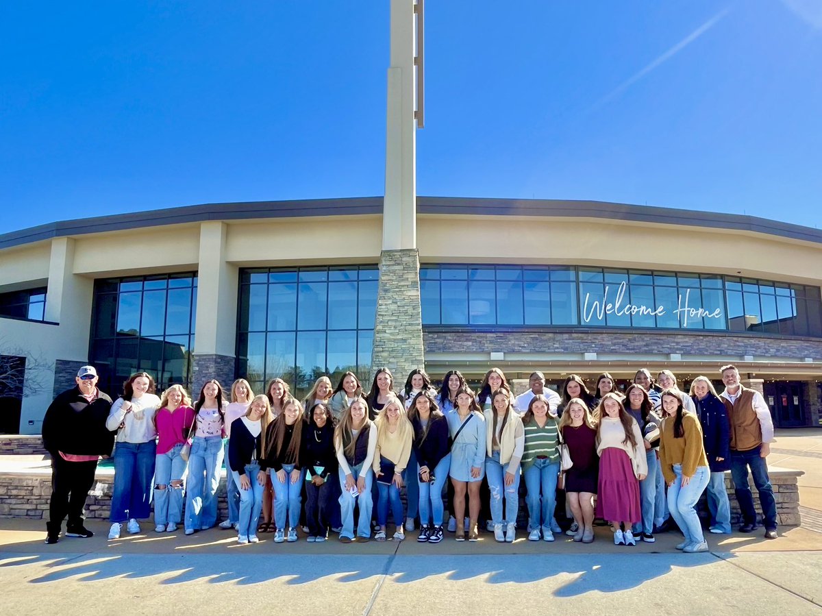 LionUpSoftball's tweet photo. Team 41 Church ✝️ https://t.co/pa6T9G82cu