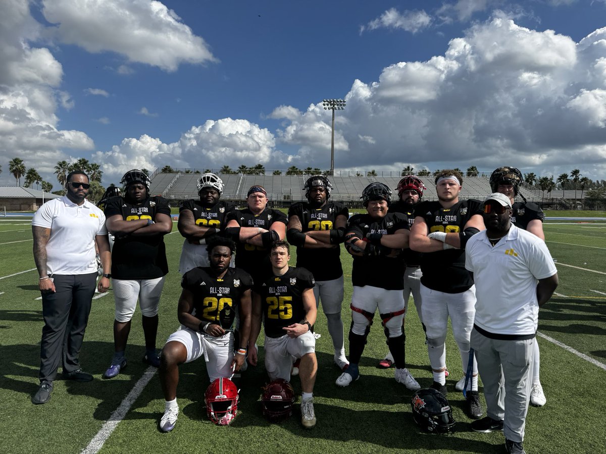 Jessie Dove (@work_dove) on Twitter photo Great Win Today for the North Side! 18-13 it starts up front with the OL, both RB’s was name Co- MVP. Two great tough runners. I’m always grateful to help with the <a href="/PodyumBowl/">The Podyum All-Star Bowl</a> look forward to see where these guys end up next! Great Win Today for the North Side! 18-13 it starts up front with the OL, both RB’s was name Co- MVP. Two great tough runners. I’m always grateful to help with the <a href="/PodyumBowl/">The Podyum All-Star Bowl</a> look forward to see where these guys end up next!