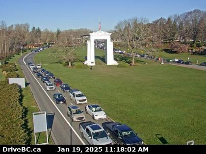 NewsRadioVAN's tweet photo. 11:23 am Estimated #BorderWaitTimes
Southbound to US 🇨🇦➡️🇺🇸
#PeaceArch 30 min (pic courtesy @DriveBC)
#Pacific 20 min
#Aldergrove 5 min
#Sumas 5 min
Northbound to Canada🇺🇸➡️🇨🇦
#PeaceArch 25 min
#Pacific 25 min
#Aldergrove 10 min
#Sumas 5 min https://t.co/JvubzSk8Od