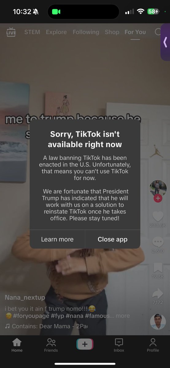 typicalartie's tweet photo. @kittydisks Before and after the servers shut down last night EST crazy
I guess they know trump likes his booty kissed so he decided to extend (possibly stay if it's bought by someone in the US) https://t.co/jfSsa7iyeP