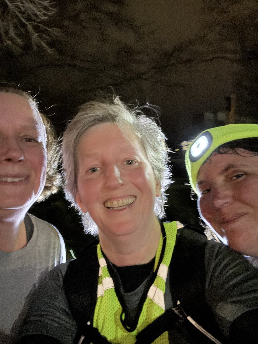 30.4 miles this week for #nhs1000miles leading to some very chilly noses!