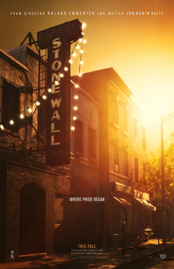 19/01/2016 🏳️‍🌈 Sortie française du film américain 🇺🇸 "Stonewall" en DVD.

#Stonewall #LGBT