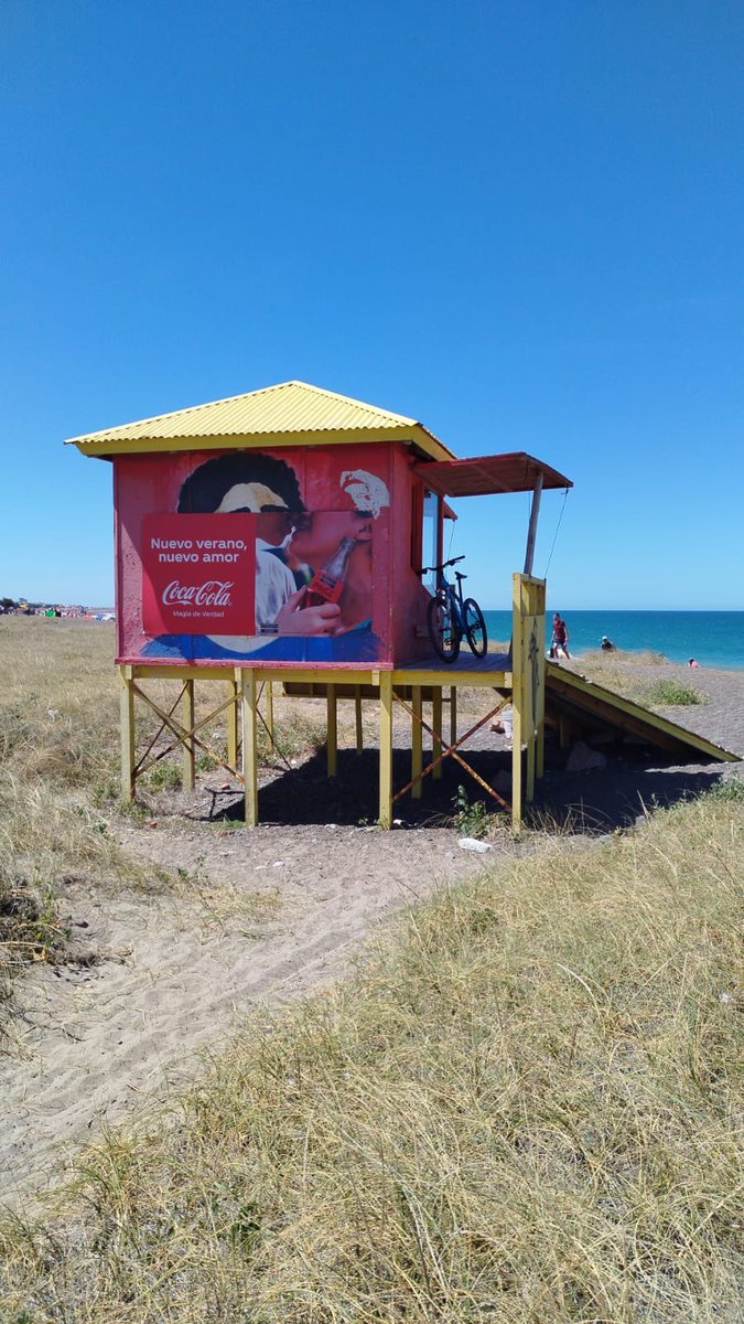 Podrán taparte pero jamás borrar tu legado ni lograr que te olvidemos.
#DiegoEterno ❤️🔟 en Playa Unión, Chubut como en cualquier rincón del Mundo 🌎