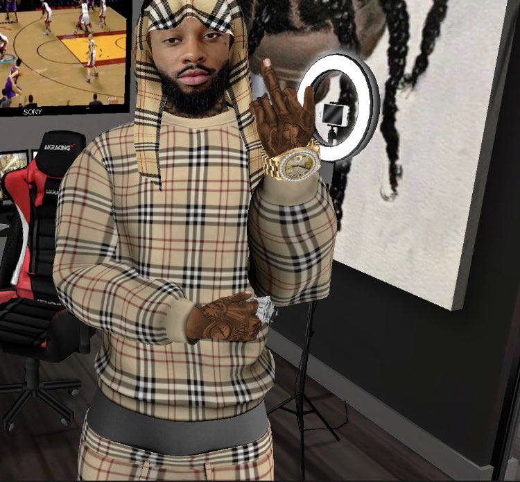 вяєит tweet media