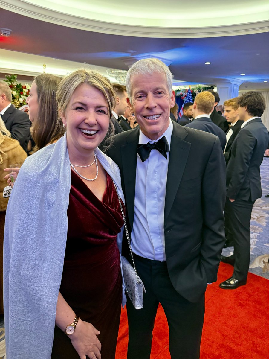 Danielle Smith (@abdaniellesmith) on Twitter photo Honoured to see my good friend North Dakota Governor Doug Burgum <a href="/DougBurgum/">Doug Burgum</a> (nominee for U.S. Interior Secretary & head of the U.S. Energy Council) as well as Chris Wright <a href="/ChrisAWright_/">Chris Wright</a> (nominee for U.S. Energy Secretary). Wishing them both all the very best as they go through Honoured to see my good friend North Dakota Governor Doug Burgum <a href="/DougBurgum/">Doug Burgum</a> (nominee for U.S. Interior Secretary & head of the U.S. Energy Council) as well as Chris Wright <a href="/ChrisAWright_/">Chris Wright</a> (nominee for U.S. Energy Secretary). Wishing them both all the very best as they go through