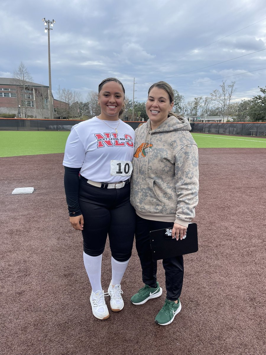RavenmParker's tweet photo. @bbeall0628 & @JessMargarita thank you so much for this weeekend prospect camp I had so much fun and loved all of the energy I can’t wait to come back!!
@UNCOMMITTED_CFL
@commit2HBCU
@HBCUSoftball
@MSPtakeover https://t.co/7EEYtNf6hD