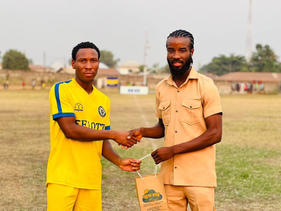 HOME STARS FC tweet media