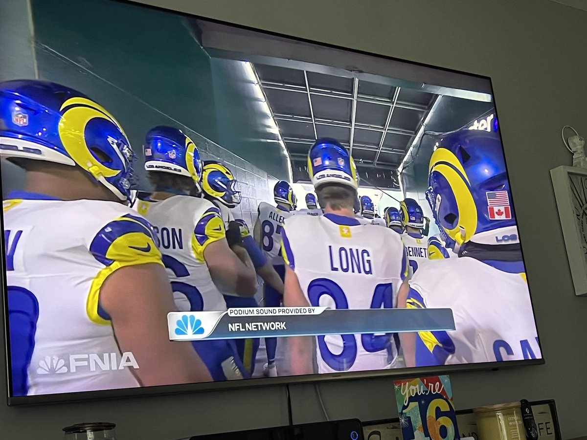 JayPinceSMG's tweet image. .@AthleticsExeter grad and @RamsNFLTE @HunterLong set to take the field prior to Sundays @NFL playoff game at @Eagles