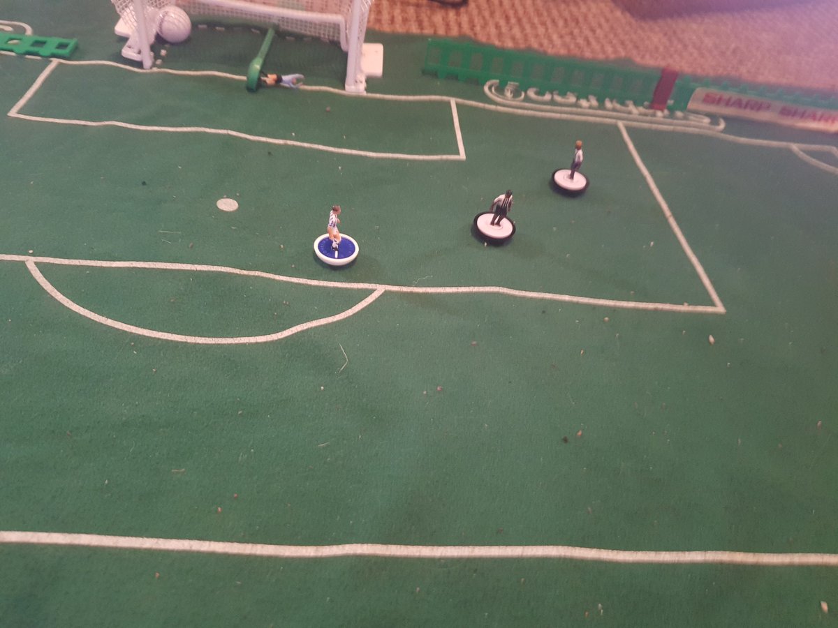 PanagiotisMout8's tweet photo. GEEEK SOLO SUBBUTEO LEAGUE
GW 9. PHASE 2
SUNDAY RESULTS : PAOK - IRAKLIS 2-0
#Subbuteo #TableFottball #Solosubbuteo #flickIt https://t.co/B9wqfQJKnq