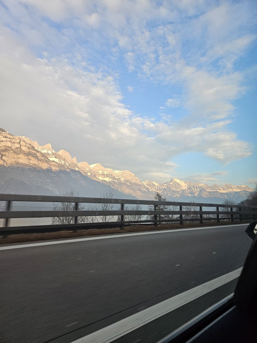 Dreams coming true, in #Davos this week for #WEF25 <a href="/hotwireglobal/">Hotwire</a> has a few spots open for our AI event Monday, dm me for details