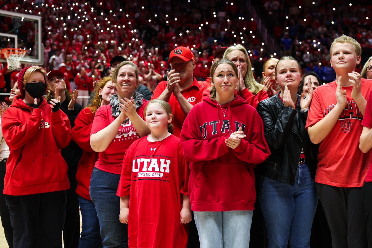 utahathletics's tweet image. For Cleadus 🫶