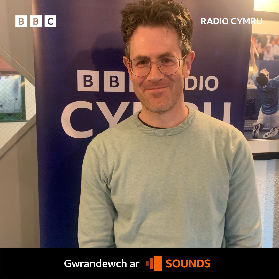 Radio Cymru tweet media