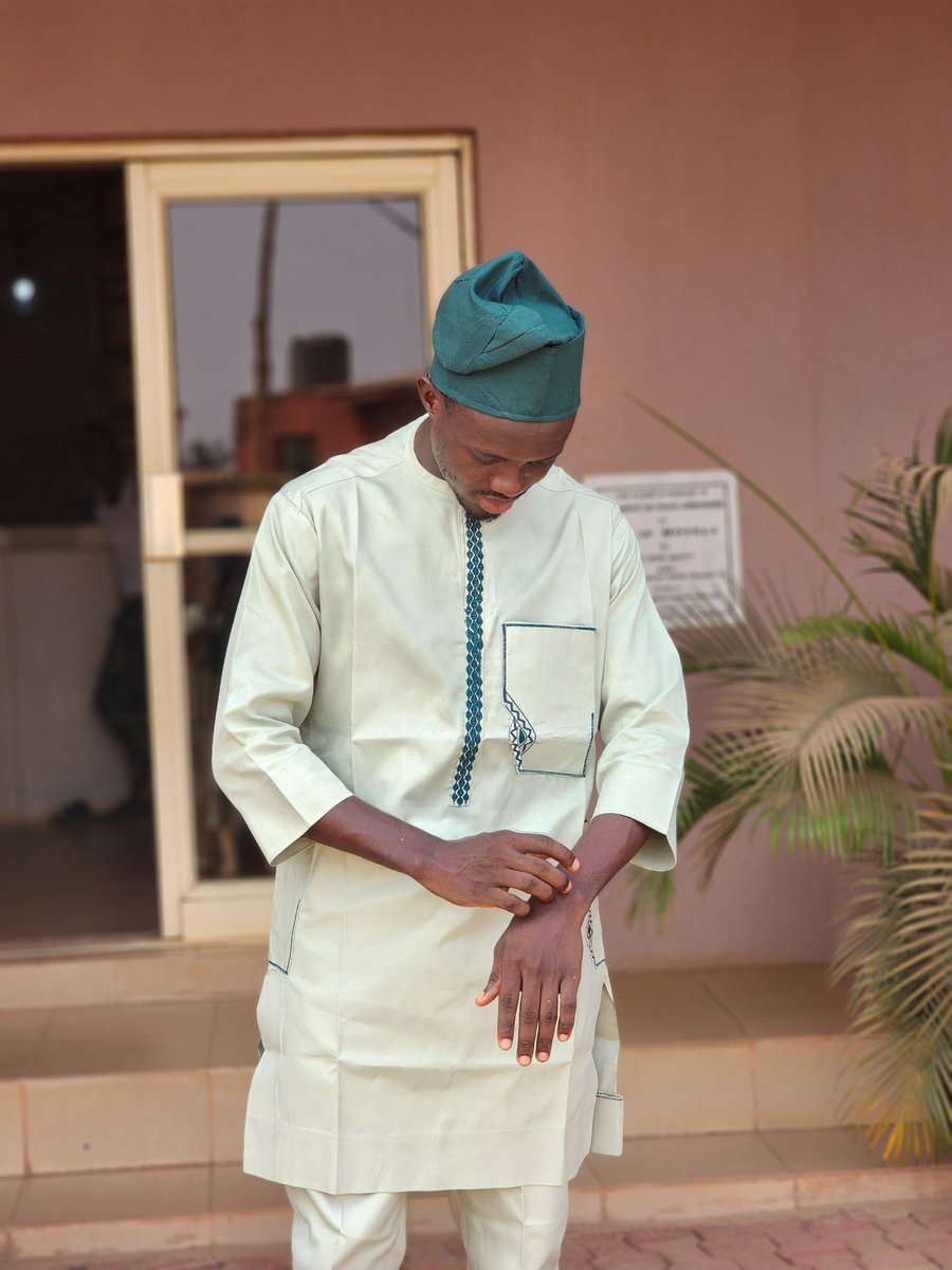 KENNYOLOGY01's tweet photo. Congratulations to my brother [Olugbile Qoyum OLUBOI].

May your marriage be blessed inshallah.

Outfit designed by @JamiuTijan24423 https://t.co/Tlnp8EVPAY