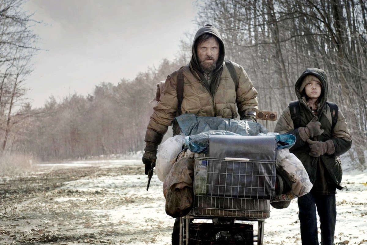 NotThatHughes's tweet image. "Why are we leaving, Dad?"
"The UK has too many muslims"
"Where are we heading?"
"Dubai"