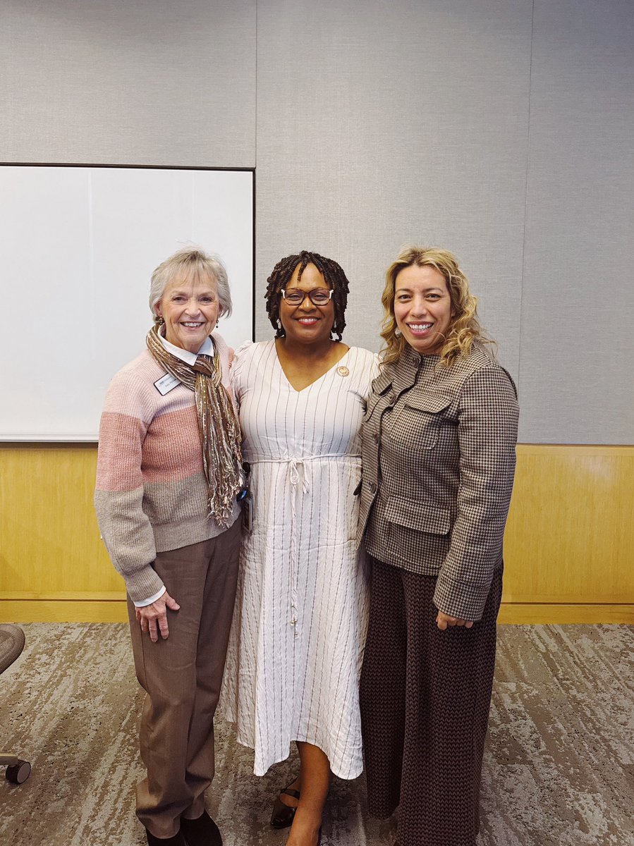 AsmLoriDWilson's tweet photo. Had a great time with Maryam & Patty on the Solano Mom’s Building Community Podcast! We talked about leadership, housing, health equity, youth engagement, and much more. Stay tuned for the episode—looking forward to part 2! #AD11 #CALeg https://t.co/llIDYqMqbR