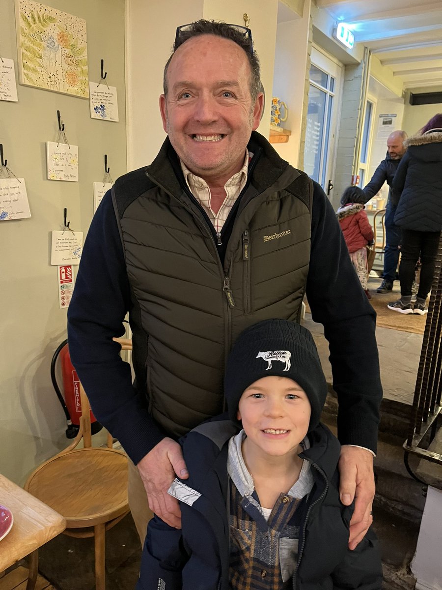 Becki Reay tweet media